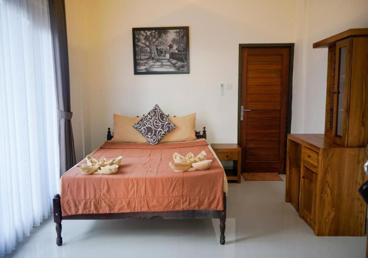 Adipana Bungalow-Balinese Room Ubud Buitenkant foto